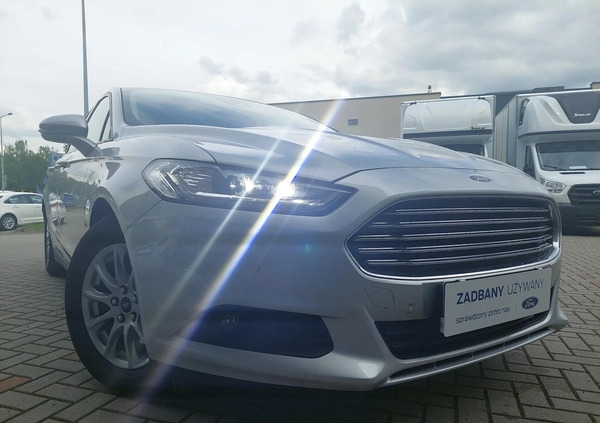 Ford Mondeo cena 62500 przebieg: 122500, rok produkcji 2018 z Tyszowce małe 704